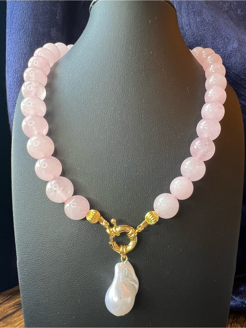 Rose Quartz Bead with Imitation Baroque Pearl Drop and Gold Plated Closure NWOT